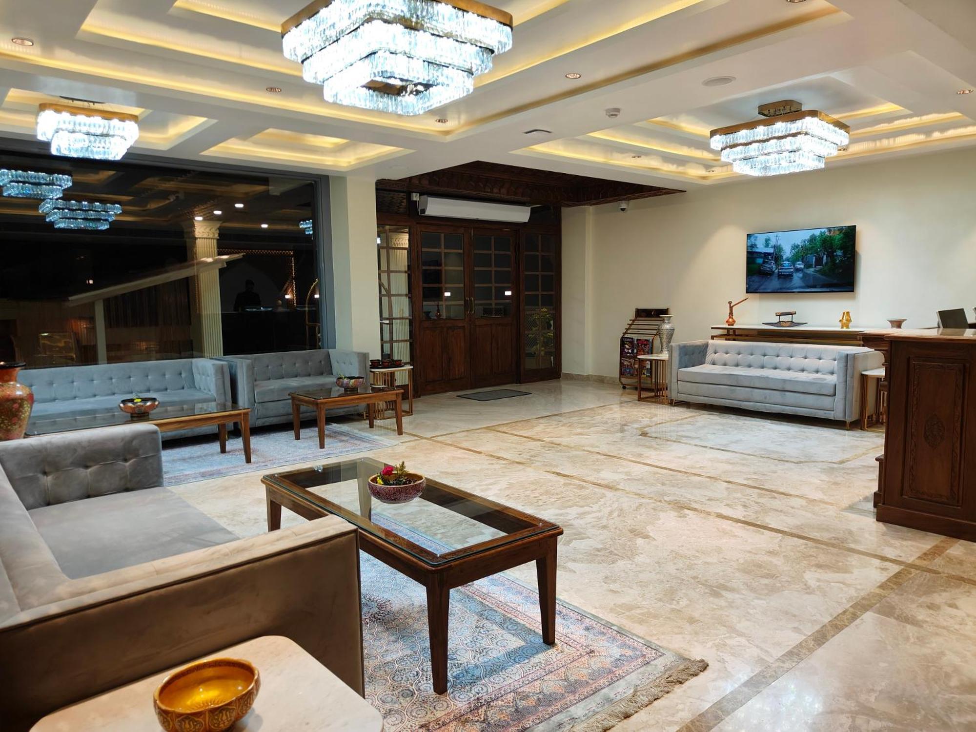 Arco Hotels And Resorts Srinagar Dış mekan fotoğraf