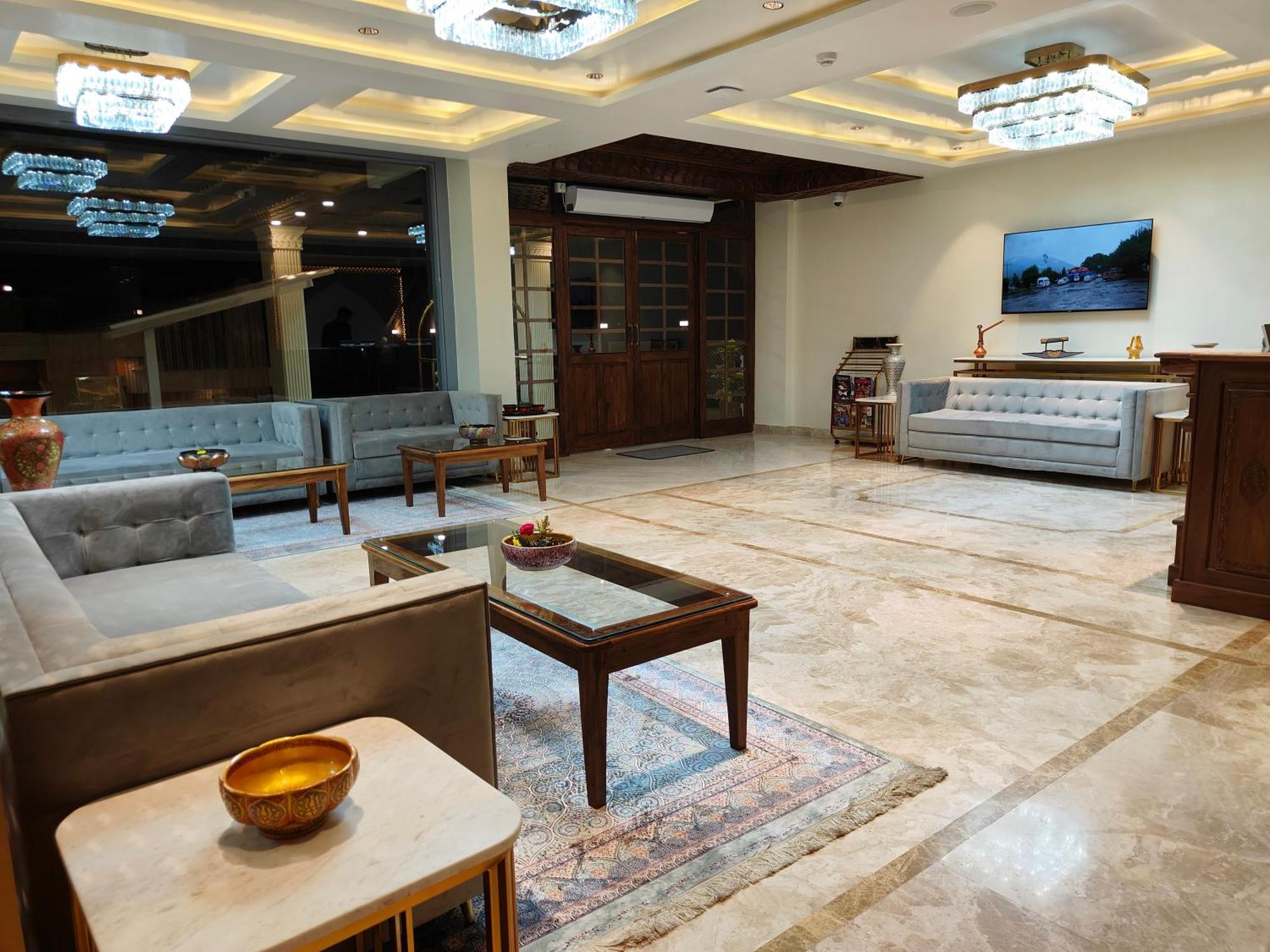 Arco Hotels And Resorts Srinagar Dış mekan fotoğraf